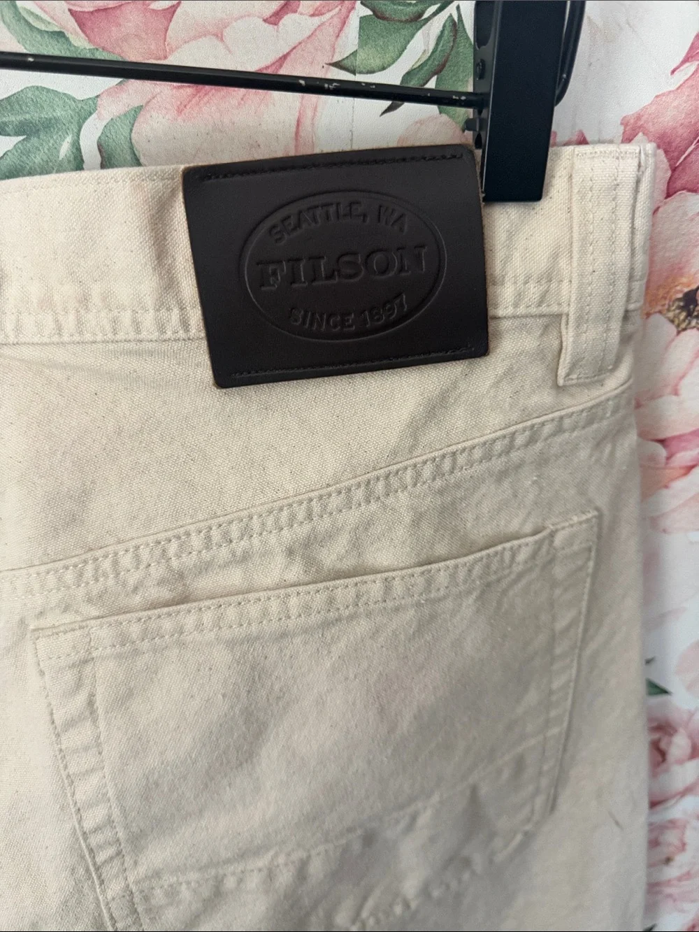 FILSON DRY TIN CLOTH 5-POCKET PANTS Natural Seed size 32 x 32 Men’s Jeans Denim
